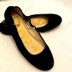 Sam Edelman Black Velvet Flats size 7.5  preloved like new